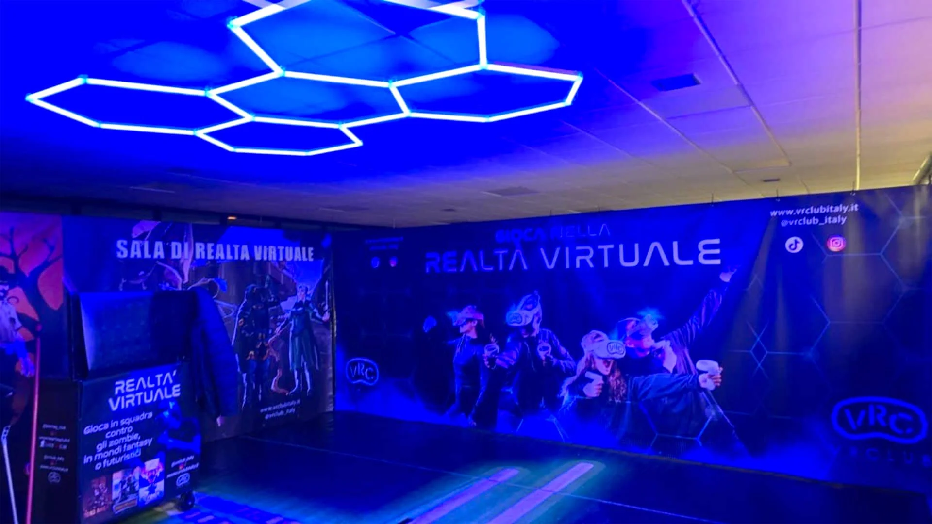 Allestimento Arena VR Club